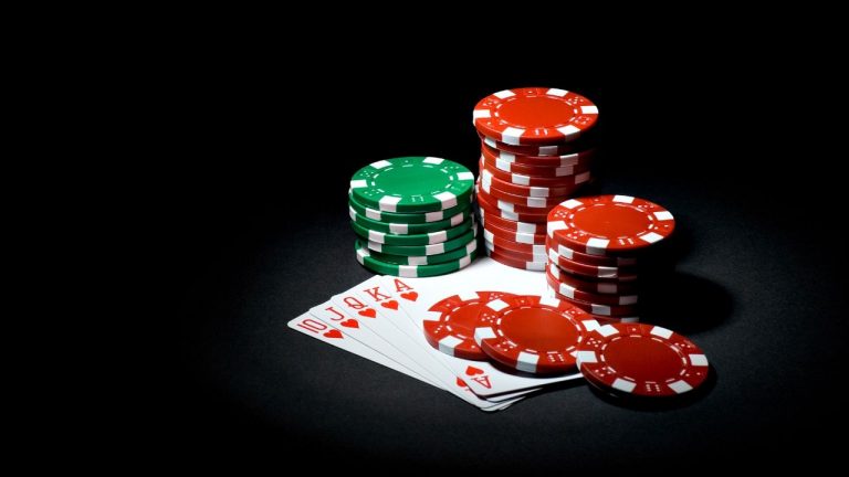 KNOW THE STRATEGIES TO WIN IN ONLINE CASINOS